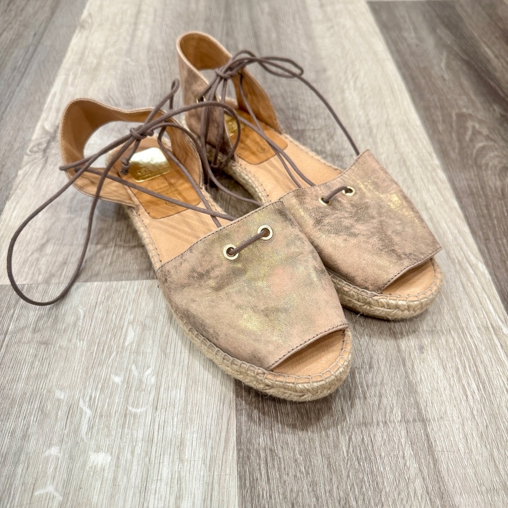 Kanna Sandals Womens 40 US 9.5 Ankle Wrap Espadrille Beige Suede Metallic Spring
